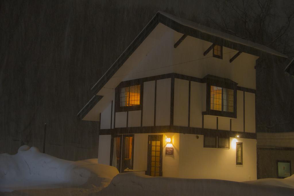 Zen Chalets Hakuba Eksteriør billede