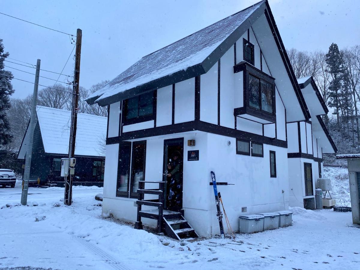 Zen Chalets Hakuba Eksteriør billede