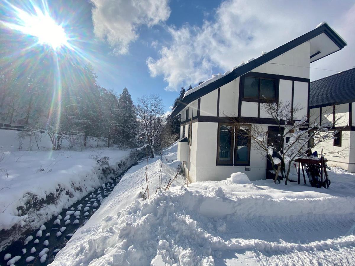 Zen Chalets Hakuba Eksteriør billede