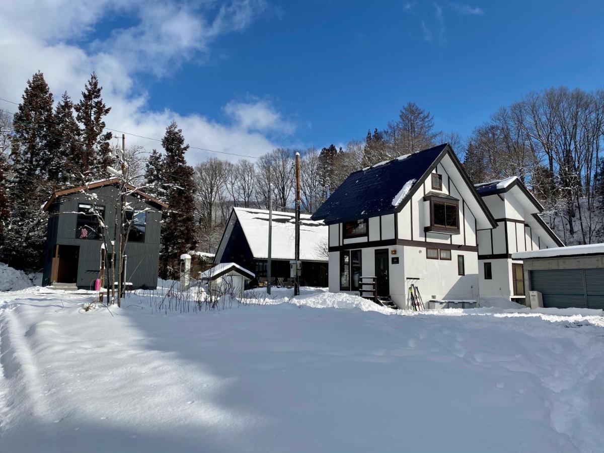 Zen Chalets Hakuba Eksteriør billede